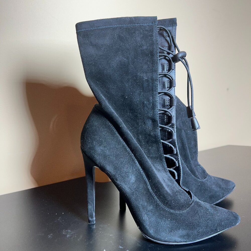 Steve Madden suede booties